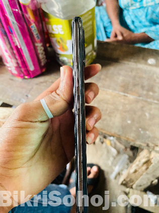 realme 8